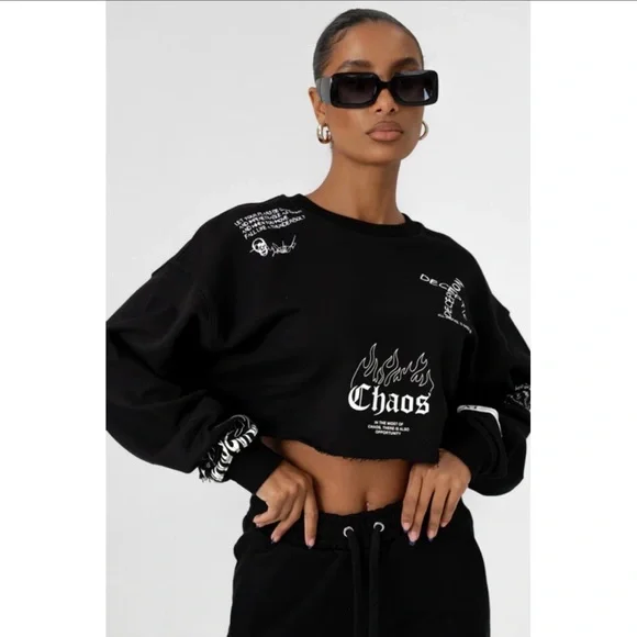 [GRAVER]★CHAOS OF ART SWEATSHIRT JK Attire | Tops | Jk Attire Art Of War Cropped Graphic